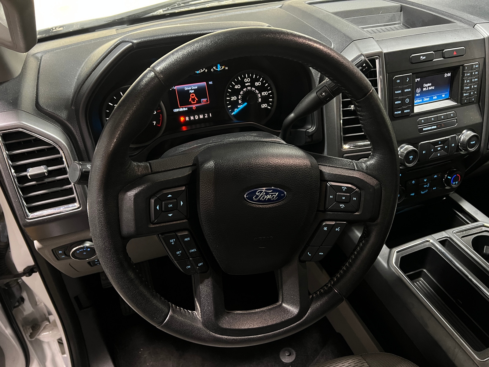 Thumbnail: 2017 Ford Econoline - 5