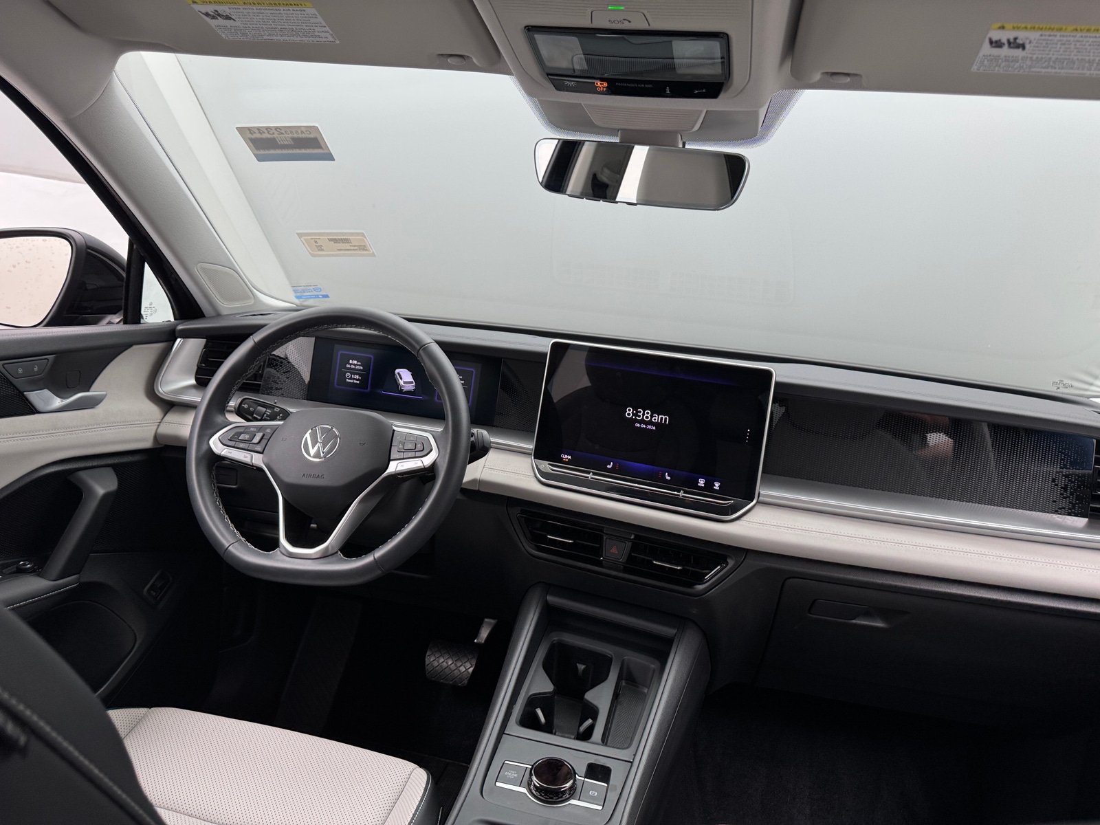Thumbnail: 2025 Volkswagen Tiguan - 2