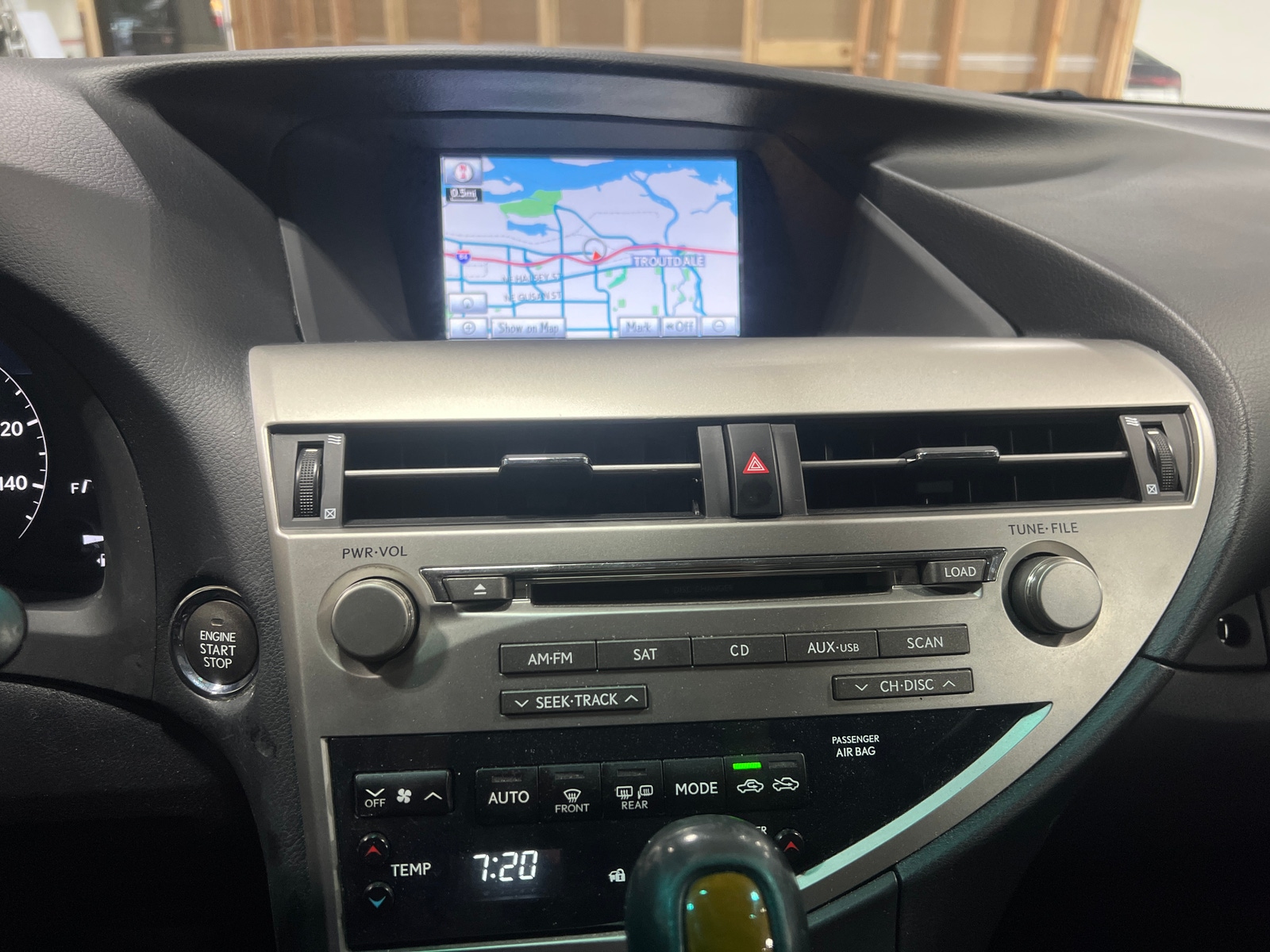 Thumbnail: 2012 Lexus RX - 4