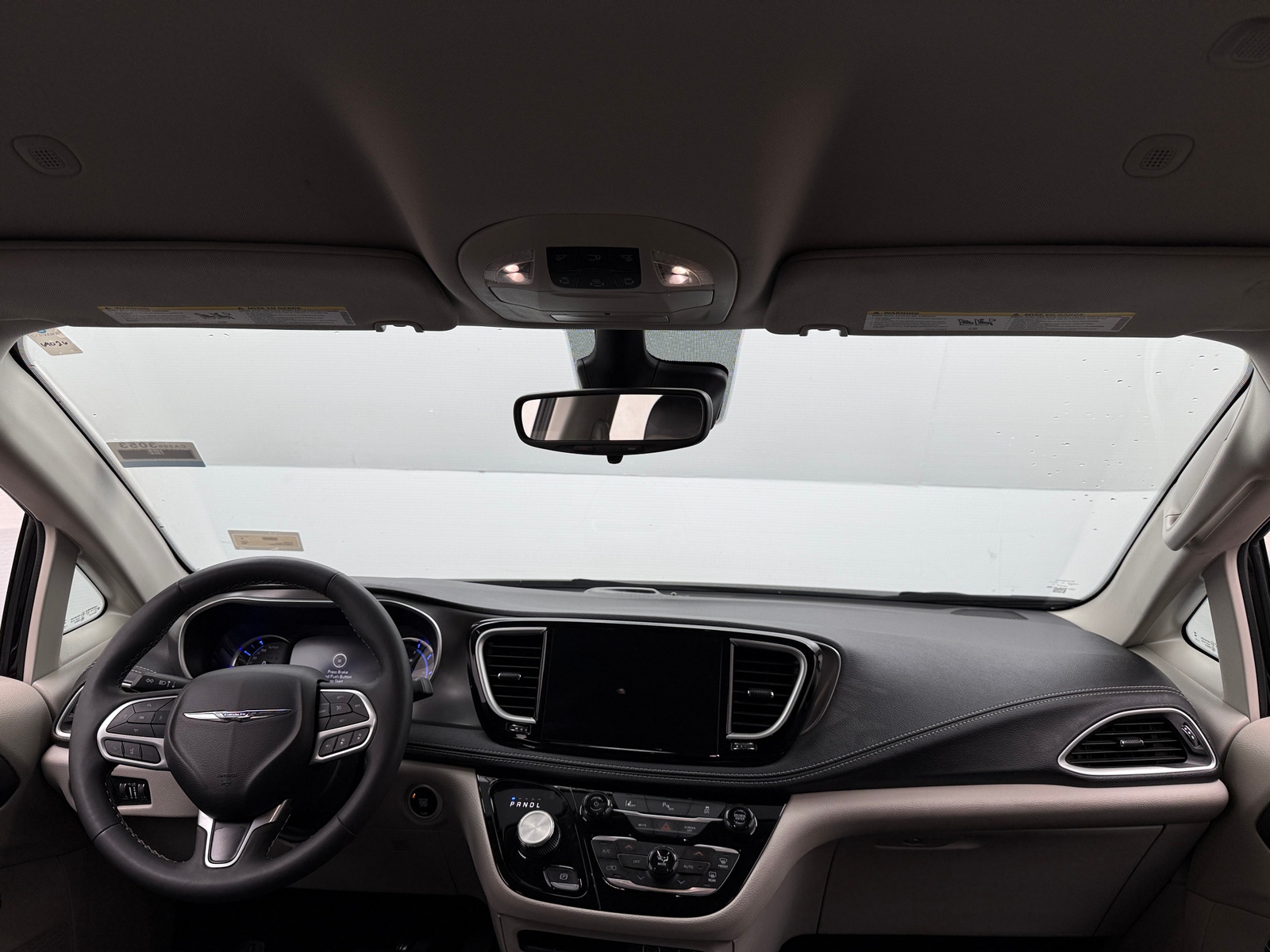 Thumbnail: 2024 Chrysler Pacifica - 2