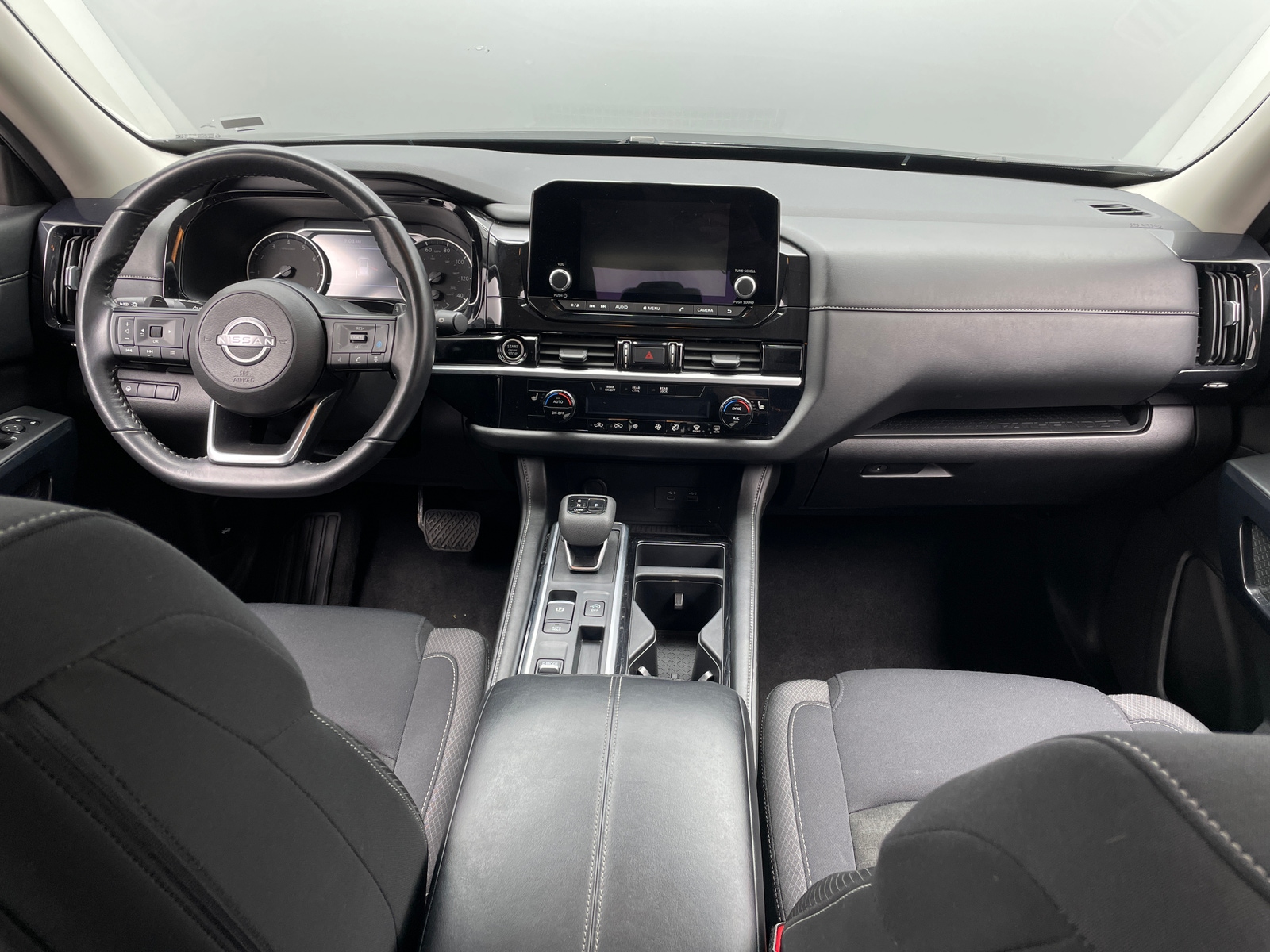 Thumbnail: 2024 Nissan Pathfinder - 3