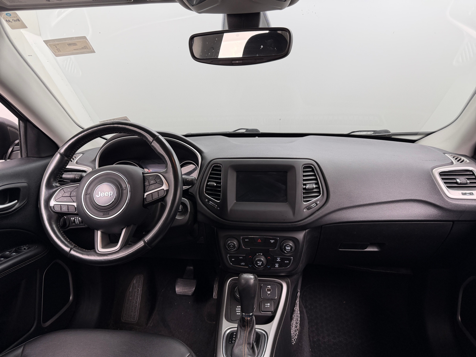 Thumbnail: 2019 Jeep Compass - 3