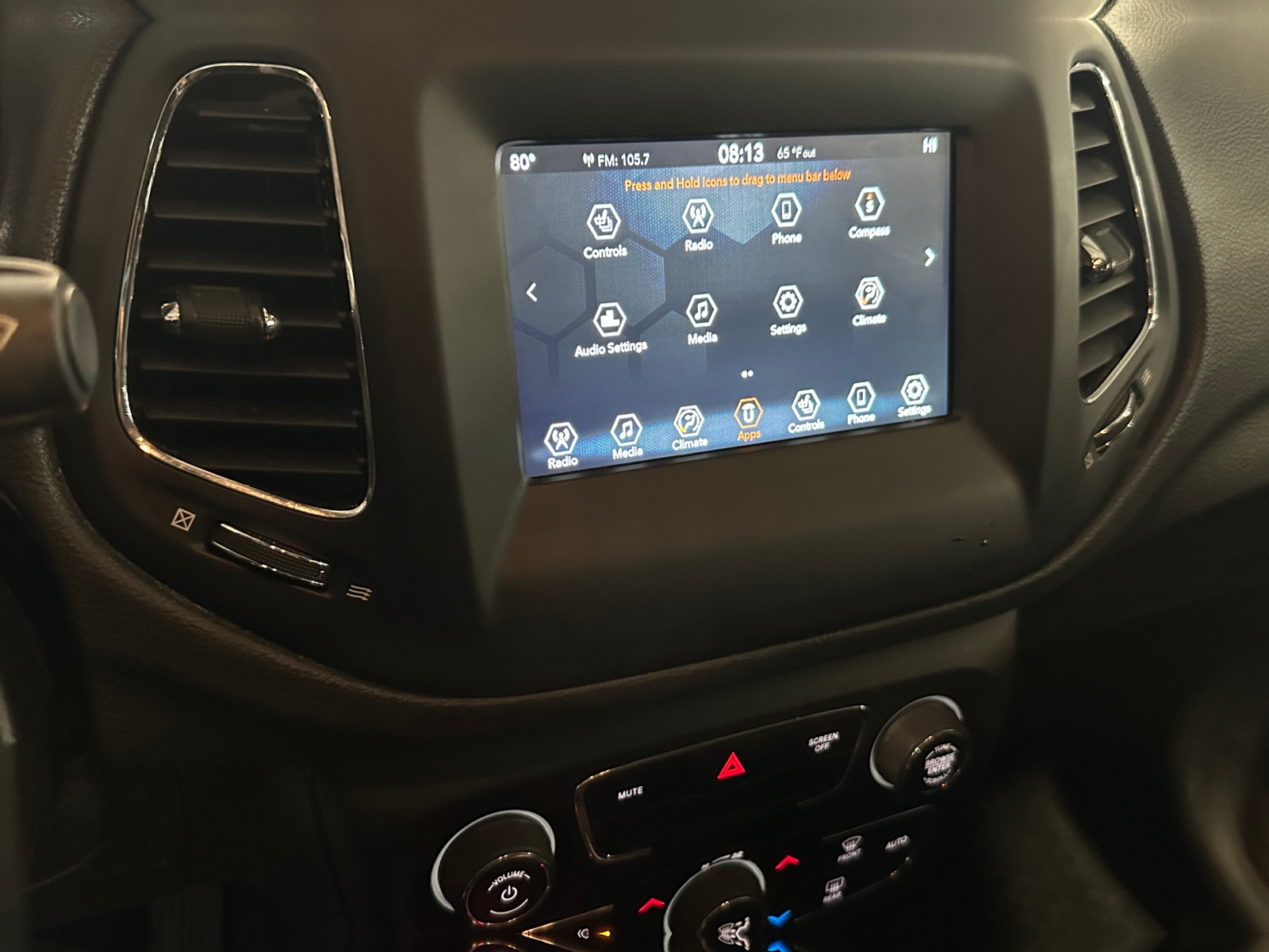 Thumbnail: 2019 Jeep Compass - 4