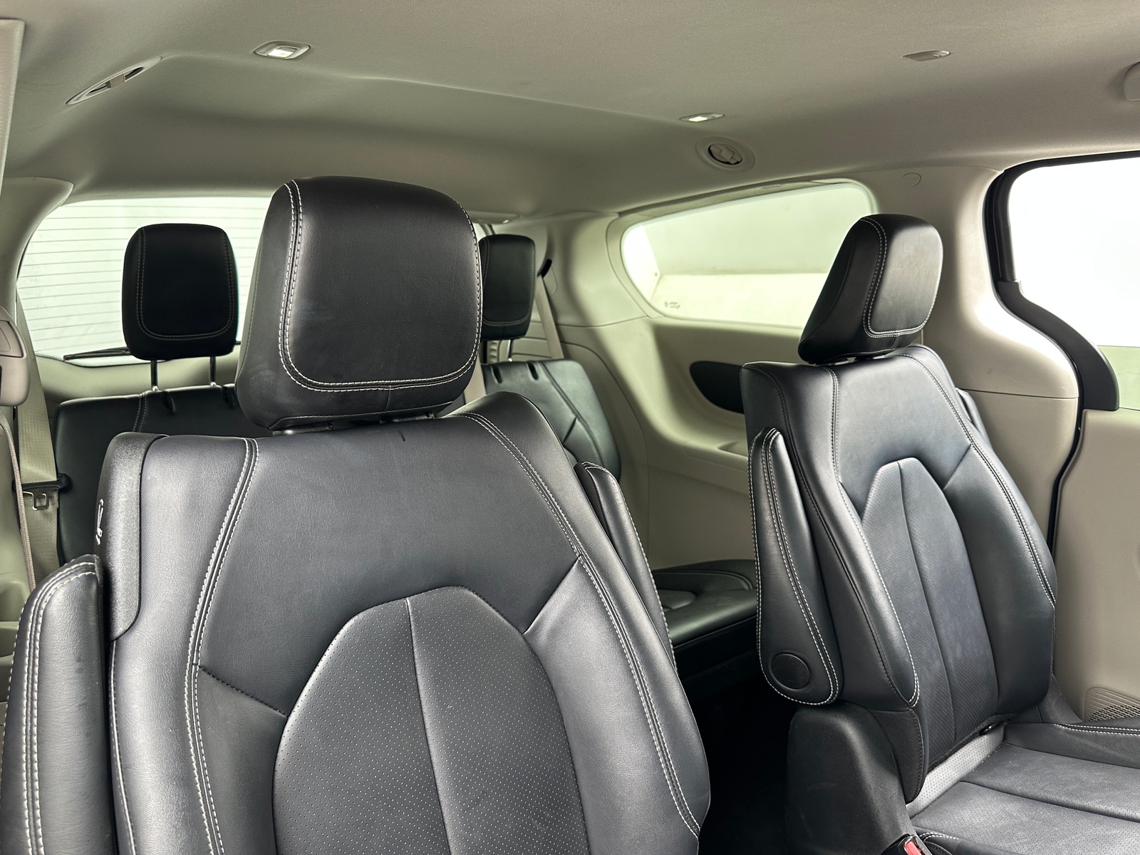 Thumbnail: 2024 Chrysler Pacifica - 5
