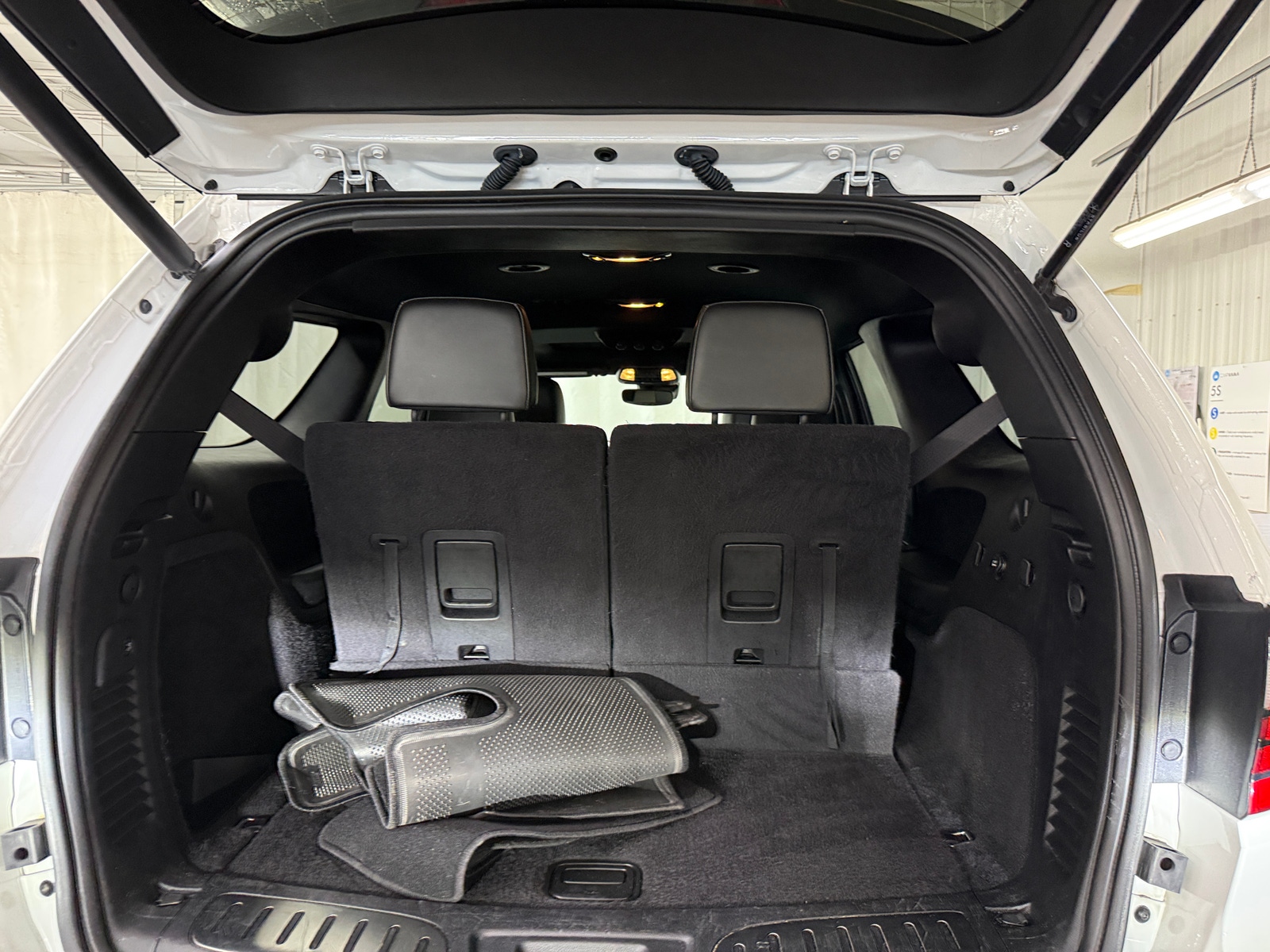 Thumbnail: 2021 Dodge Durango - 6