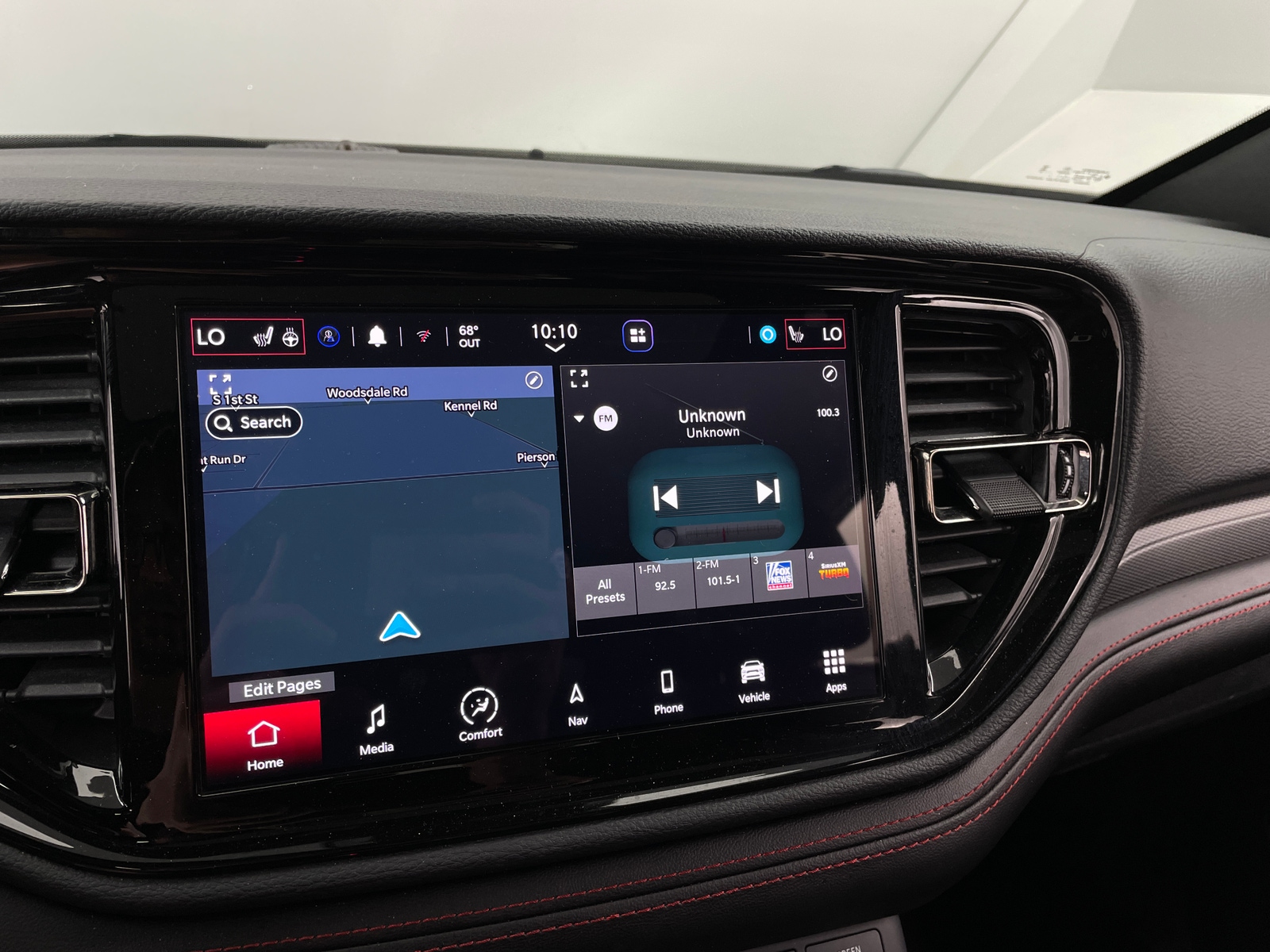 Thumbnail: 2023 Dodge Durango - 3