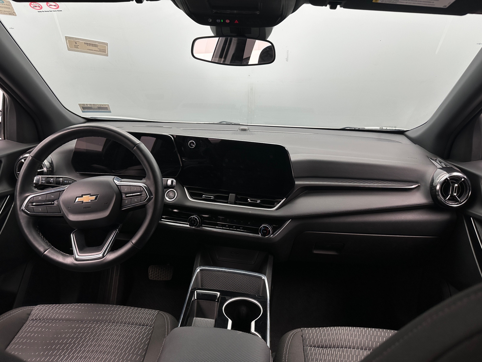 Thumbnail: 2025 Chevrolet Equinox - 3