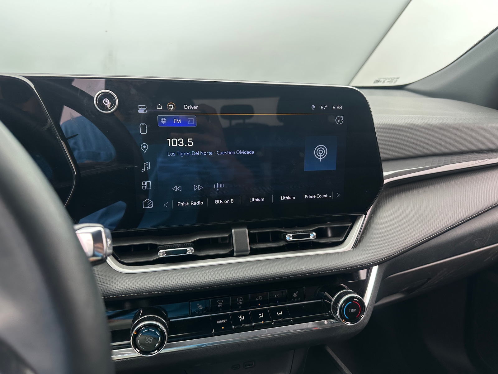 Thumbnail: 2025 Chevrolet Equinox - 4