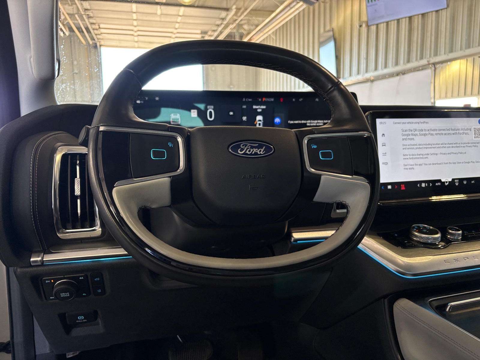 Thumbnail: 2025 Ford Expedition - 4