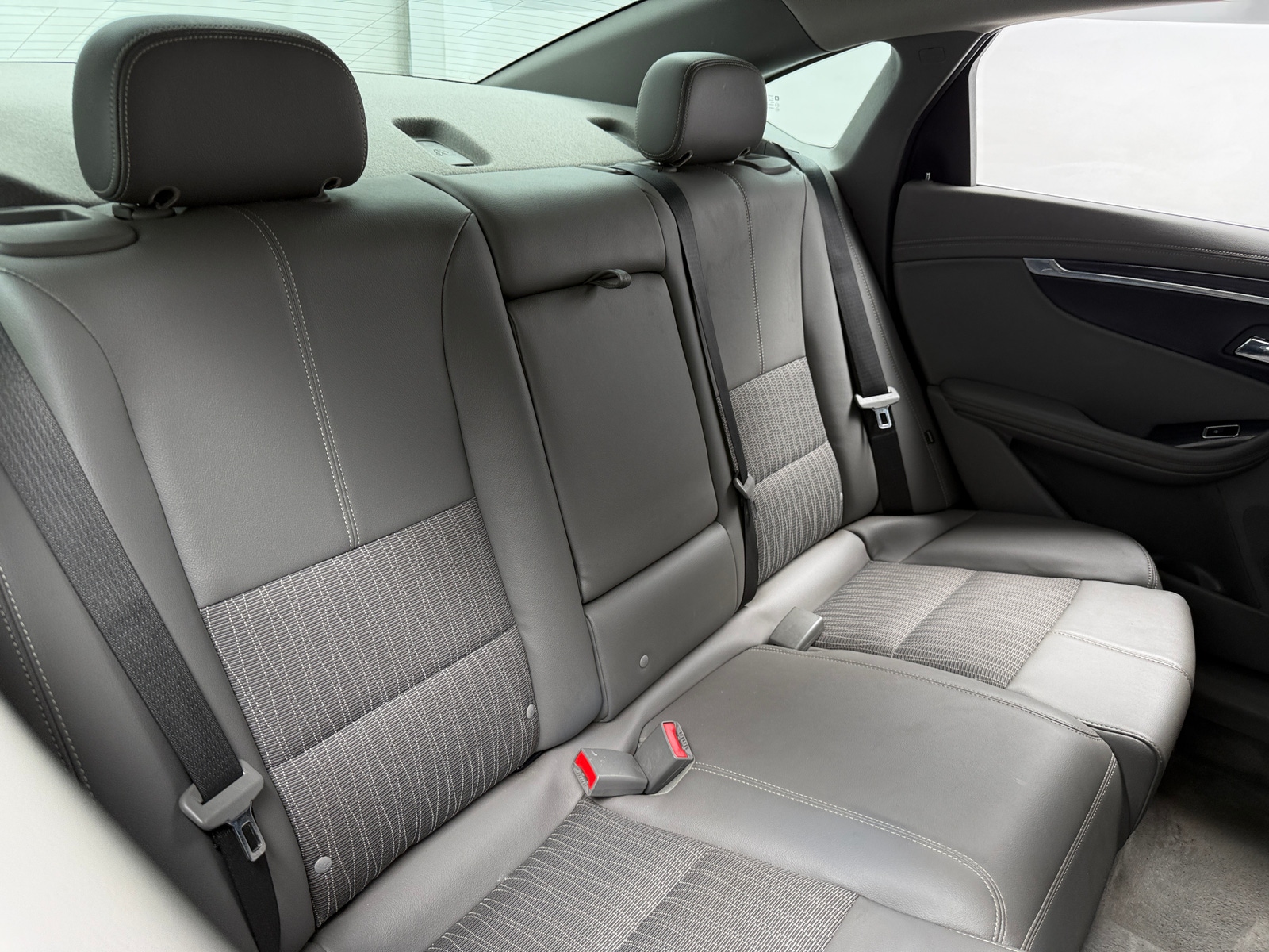 Thumbnail: 2016 Chevrolet Impala - 6