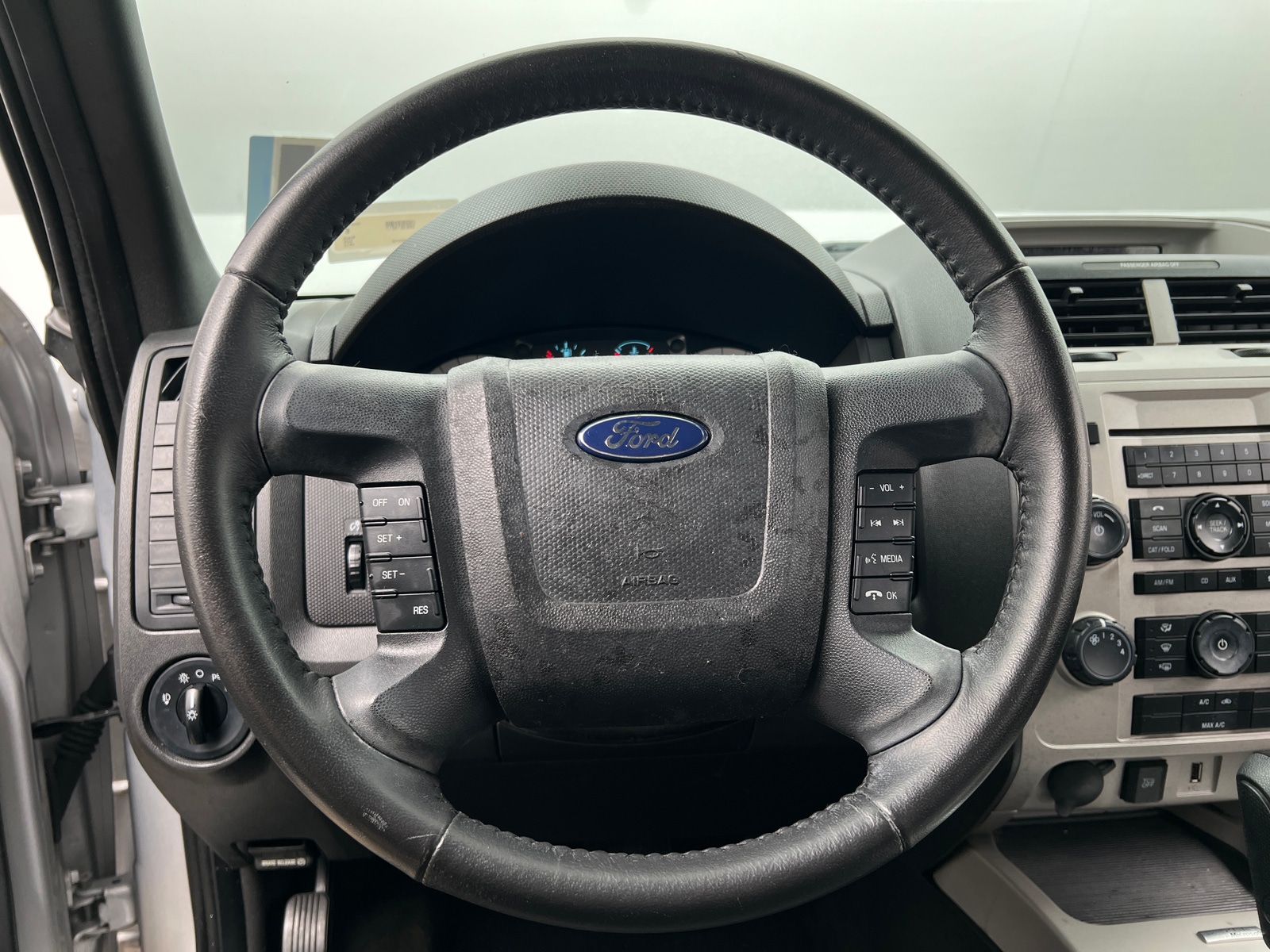 Thumbnail: 2012 Ford Escape - 5