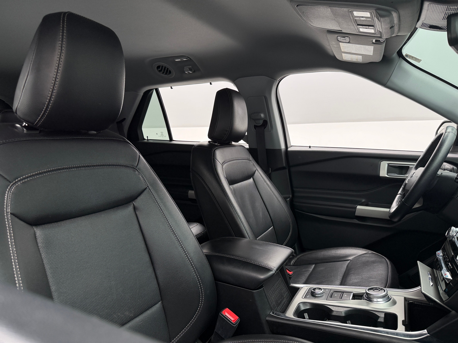 Thumbnail: 2022 Ford Explorer - 2