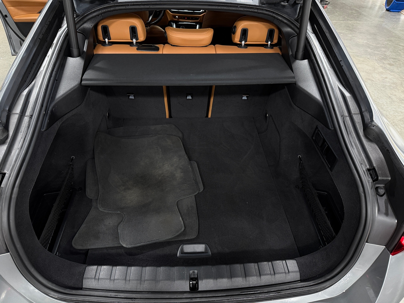 Thumbnail: 2023 BMW i4 - 6
