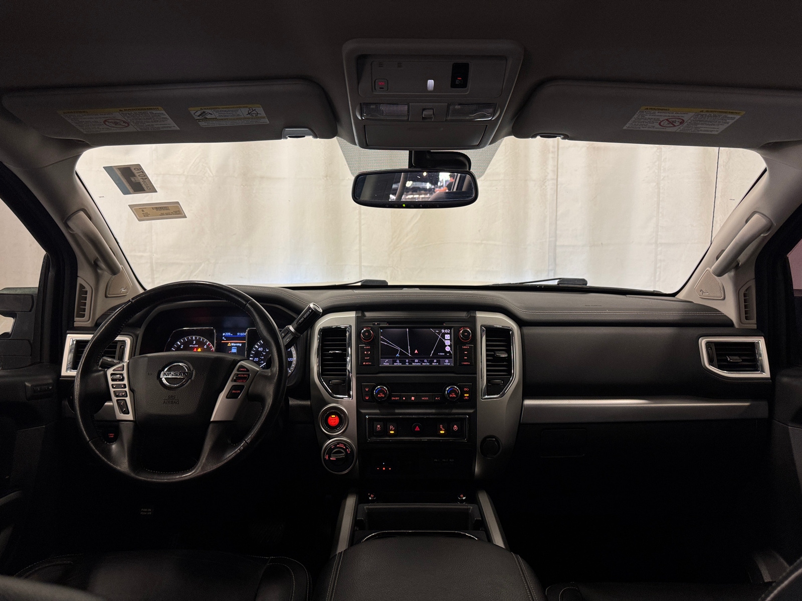 Thumbnail: 2019 Nissan Titan - 2