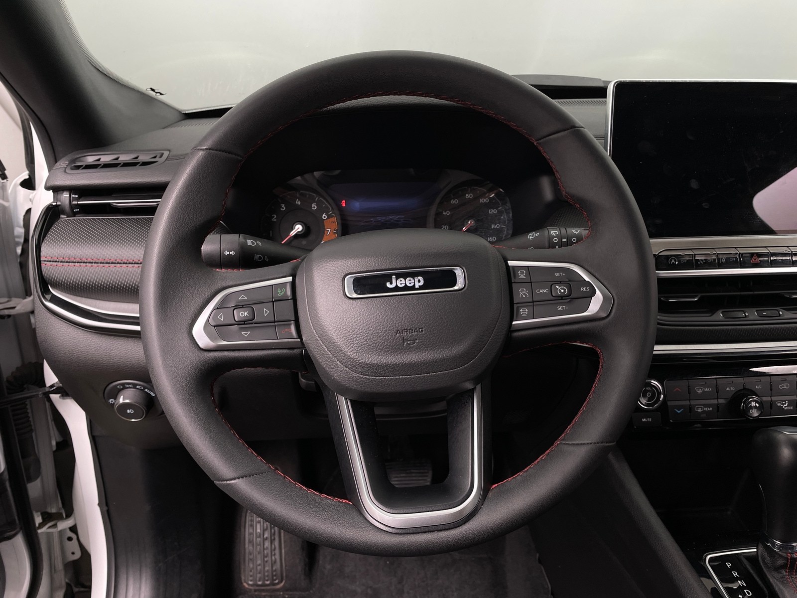 Thumbnail: 2025 Jeep Compass - 4