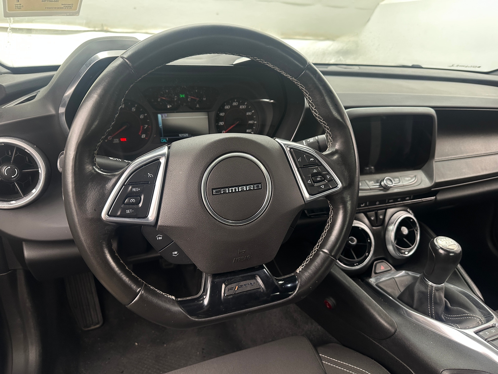 Thumbnail: 2017 Chevrolet Camaro - 4