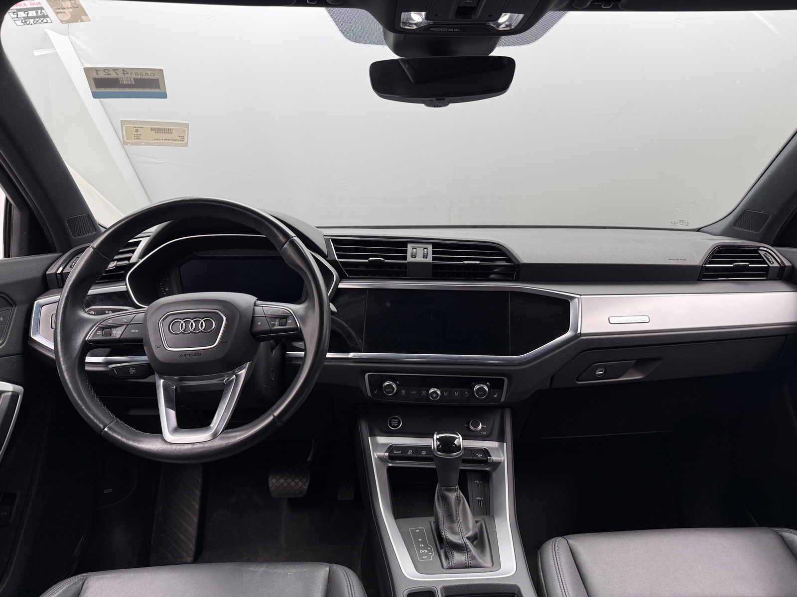 Thumbnail: 2021 Audi Q3 - 2