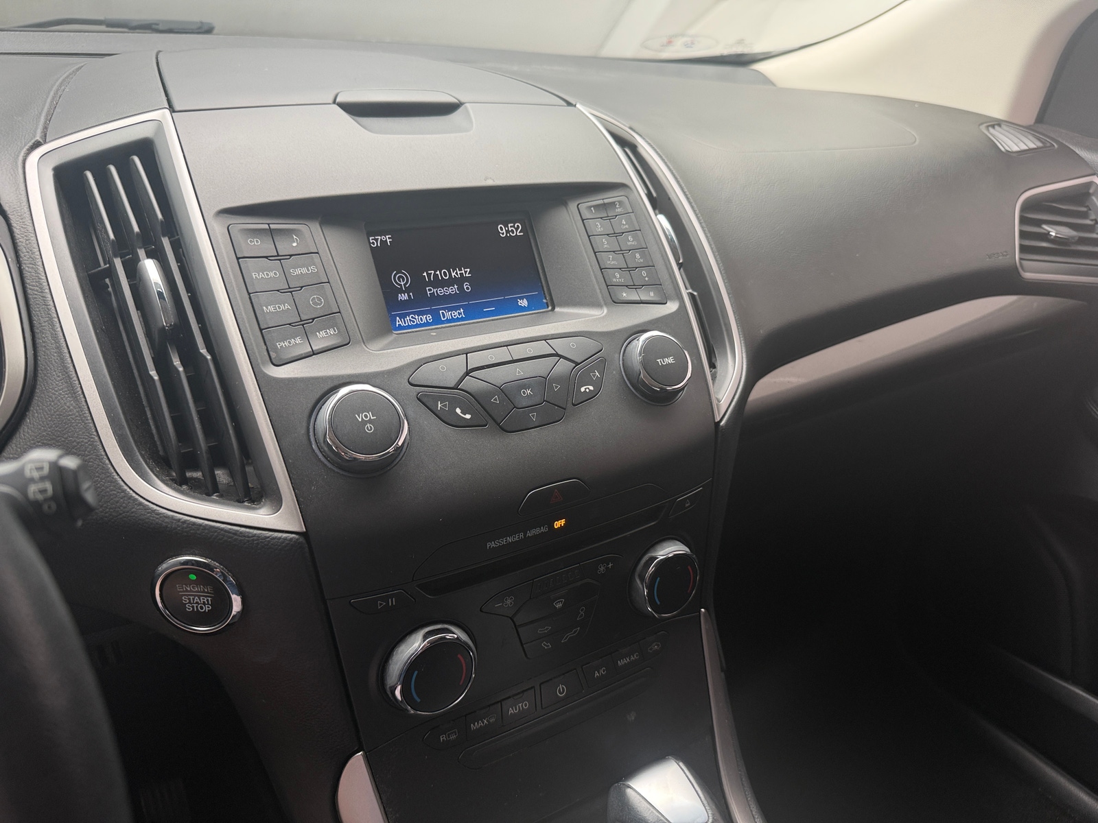 Thumbnail: 2018 Ford Edge - 4