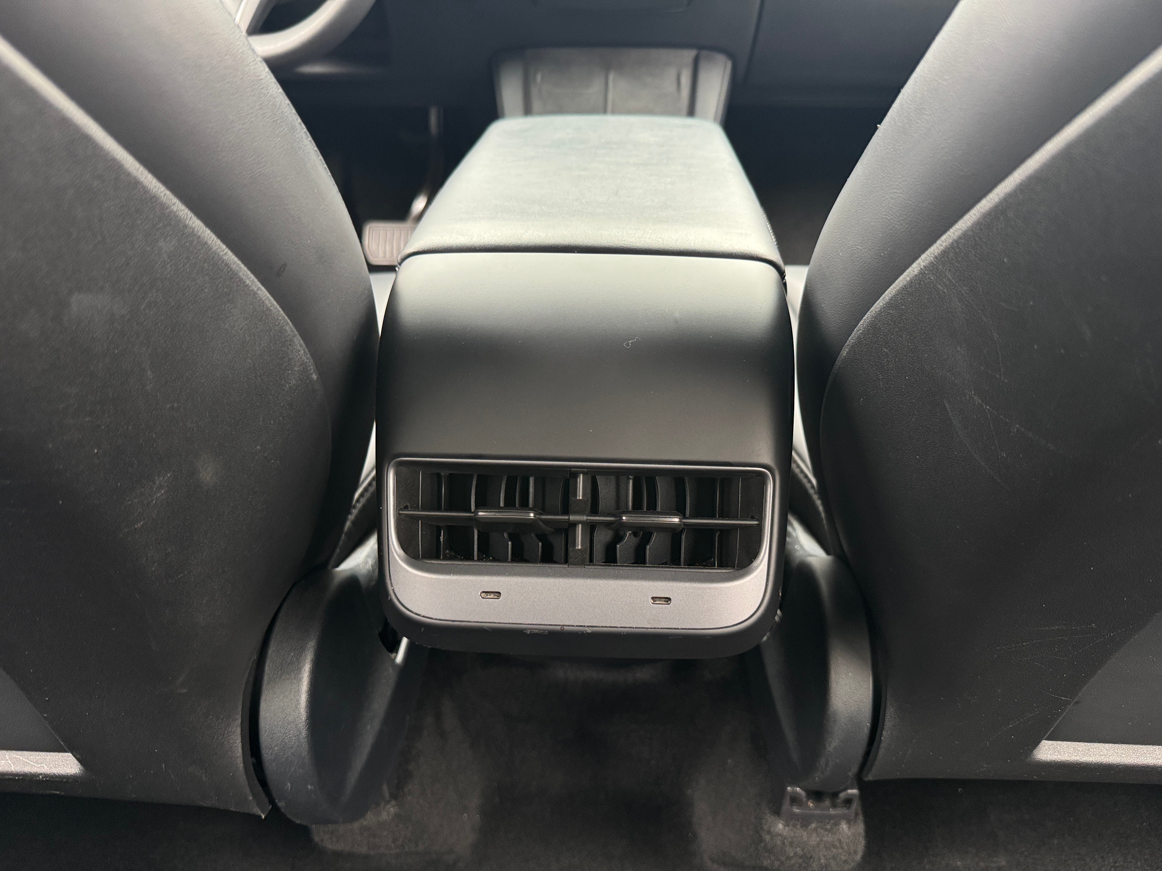 Used 2022 Tesla Model Y Long Range with VIN 7SAYGDEEXNA006424 for sale in Auburn, WA