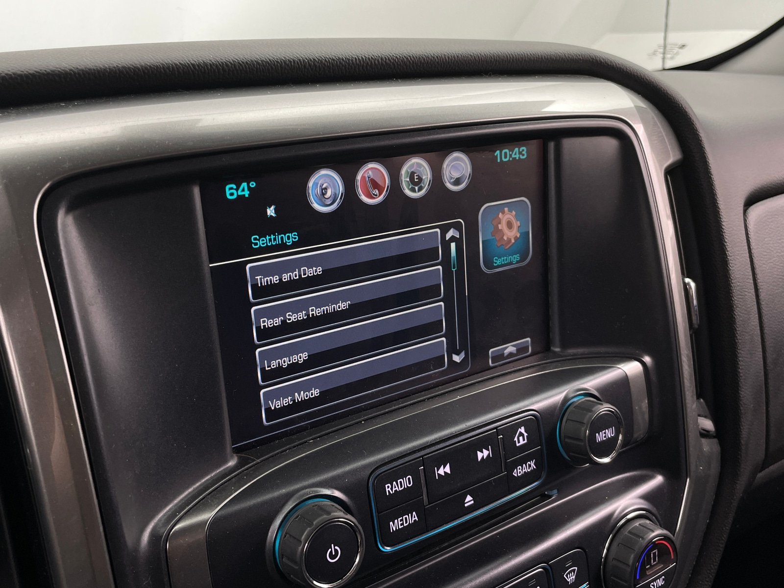Thumbnail: 2017 Chevrolet Silverado 1500 - 4