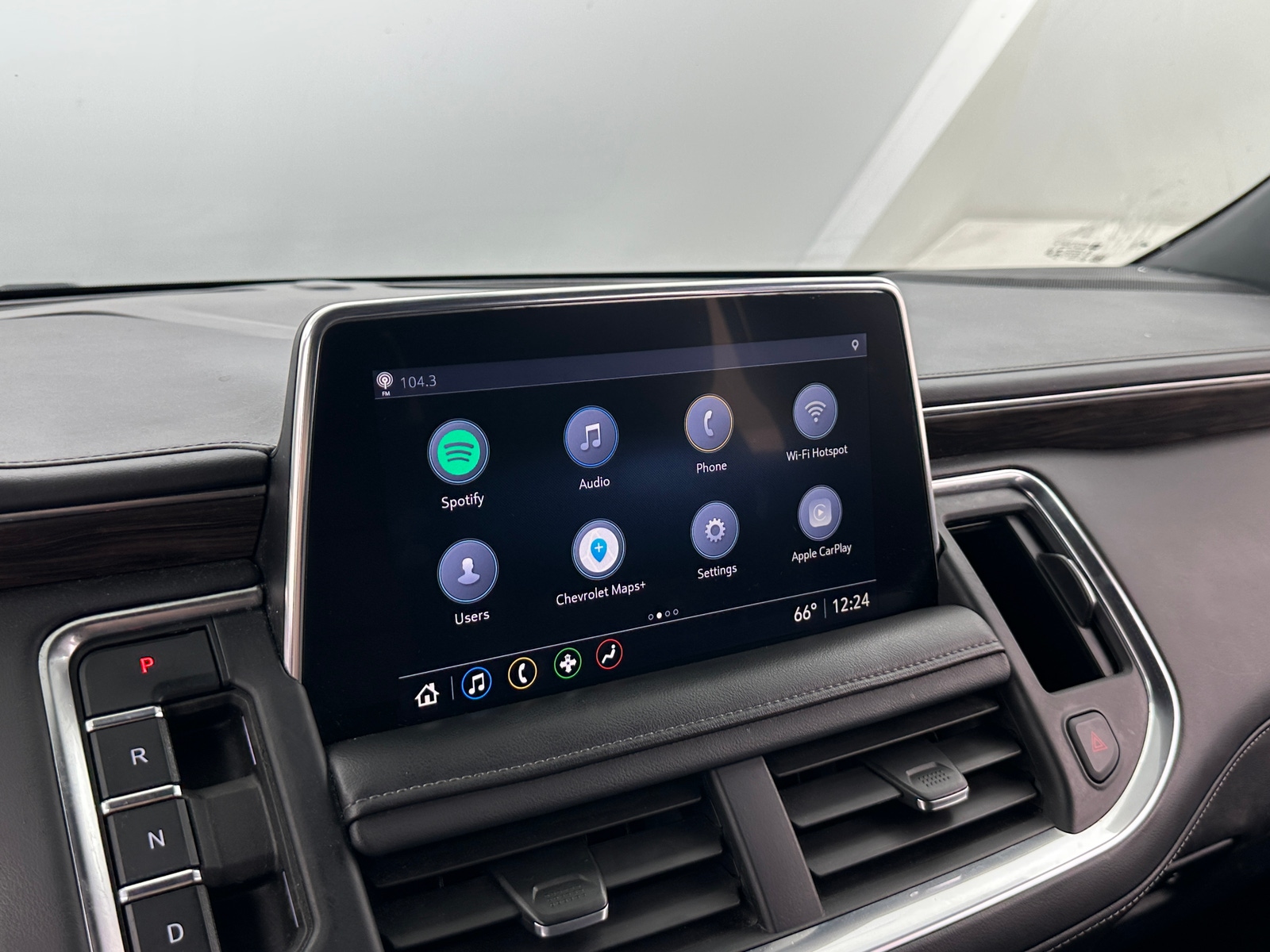Thumbnail: 2021 Chevrolet Tahoe - 3