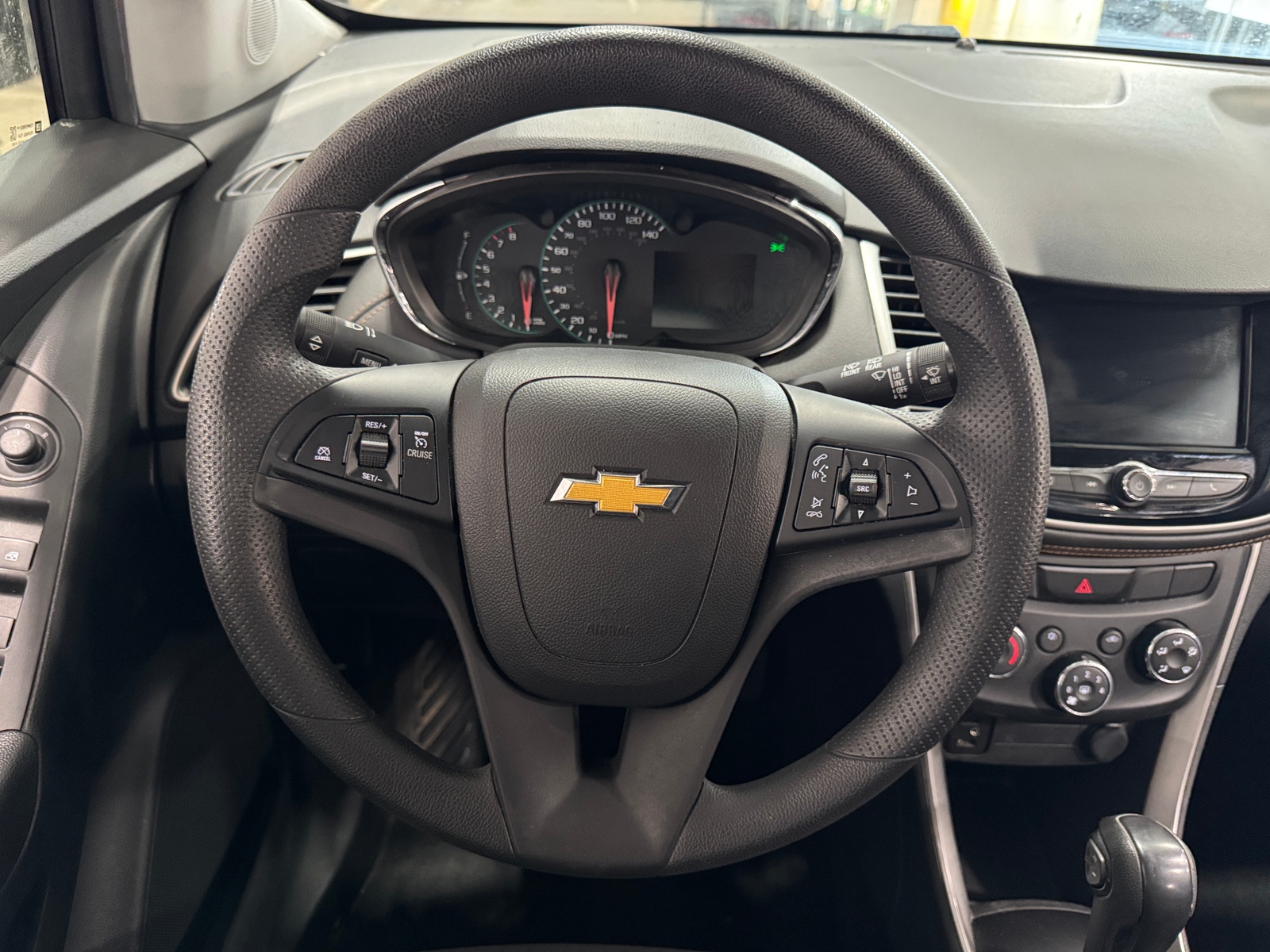 Thumbnail: 2020 Chevrolet Trax - 5
