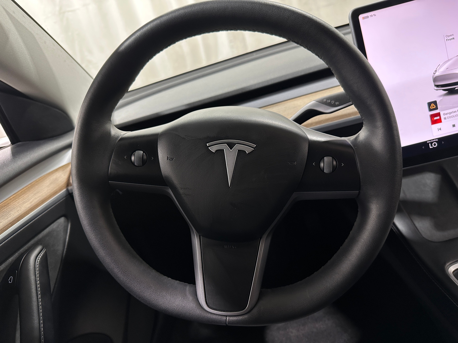 Thumbnail: 2022 Tesla Model 3 - 4