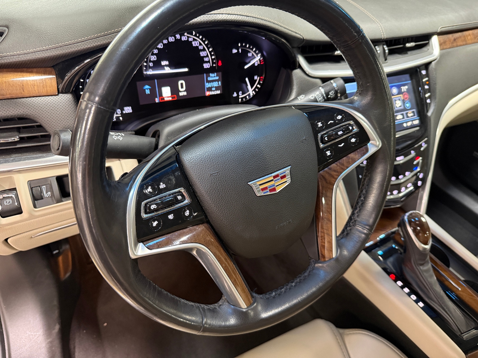 Thumbnail: 2019 Cadillac XTS - 4