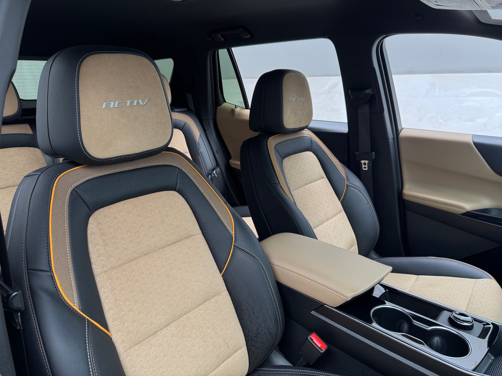 Thumbnail: 2025 Chevrolet Equinox - 2