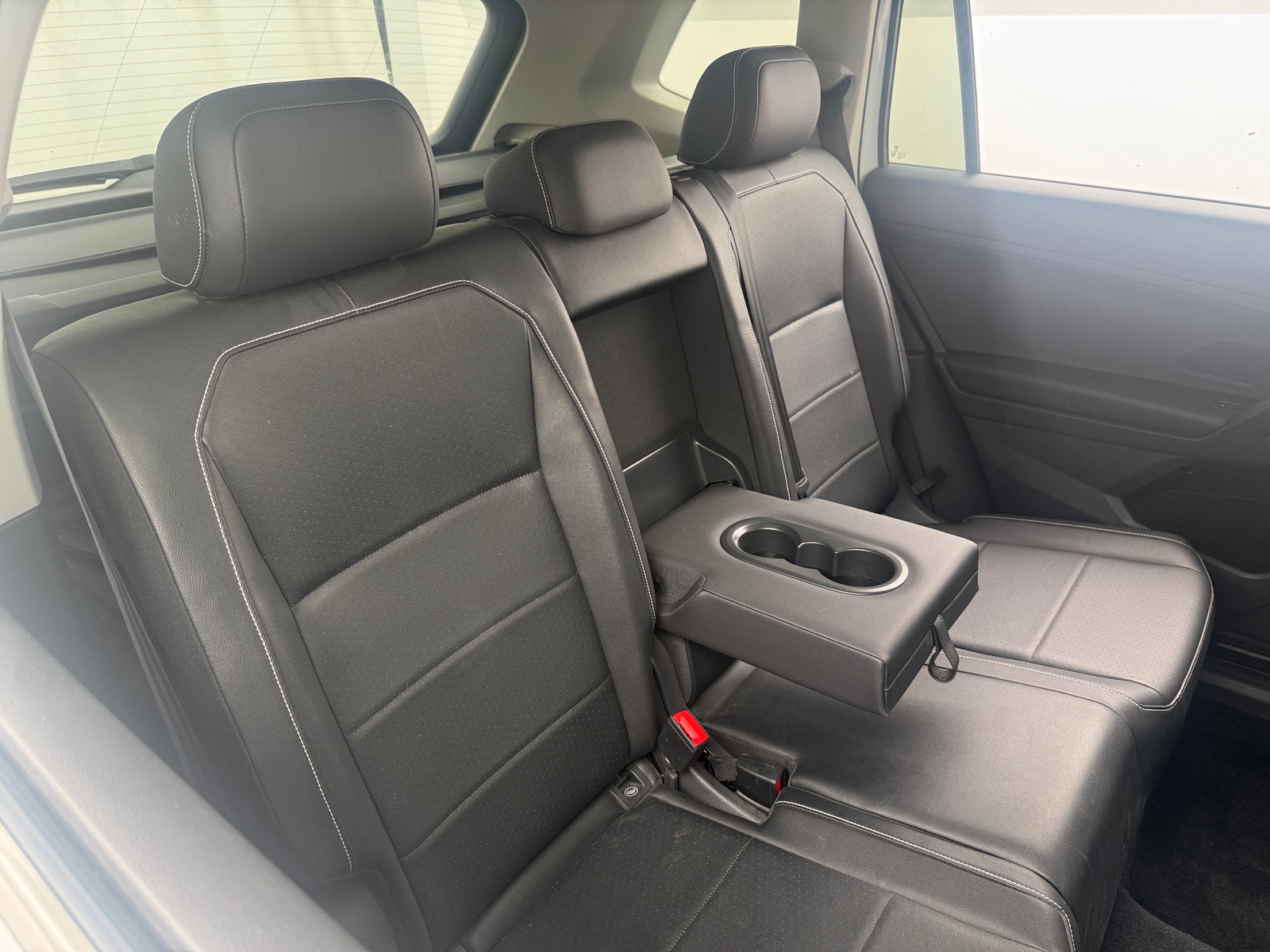 Thumbnail: 2021 Volkswagen Tiguan - 6