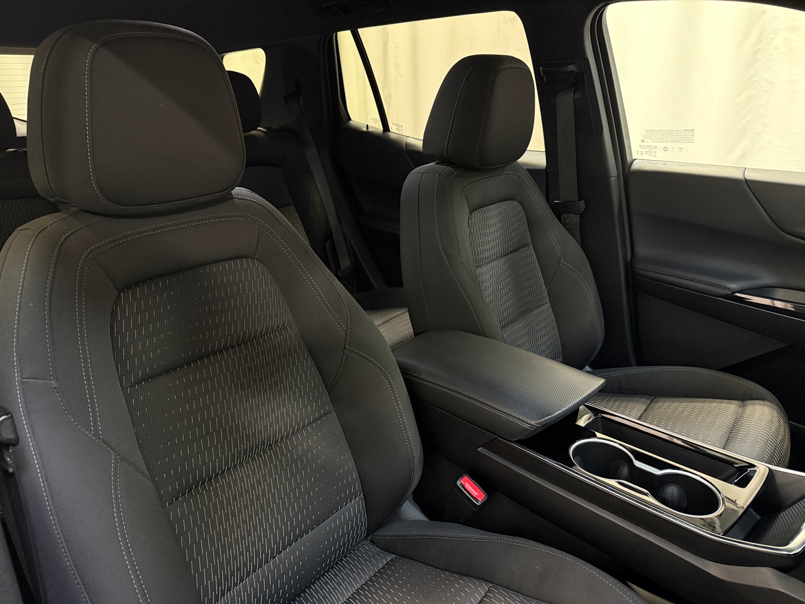 Thumbnail: 2025 Chevrolet Equinox - 2