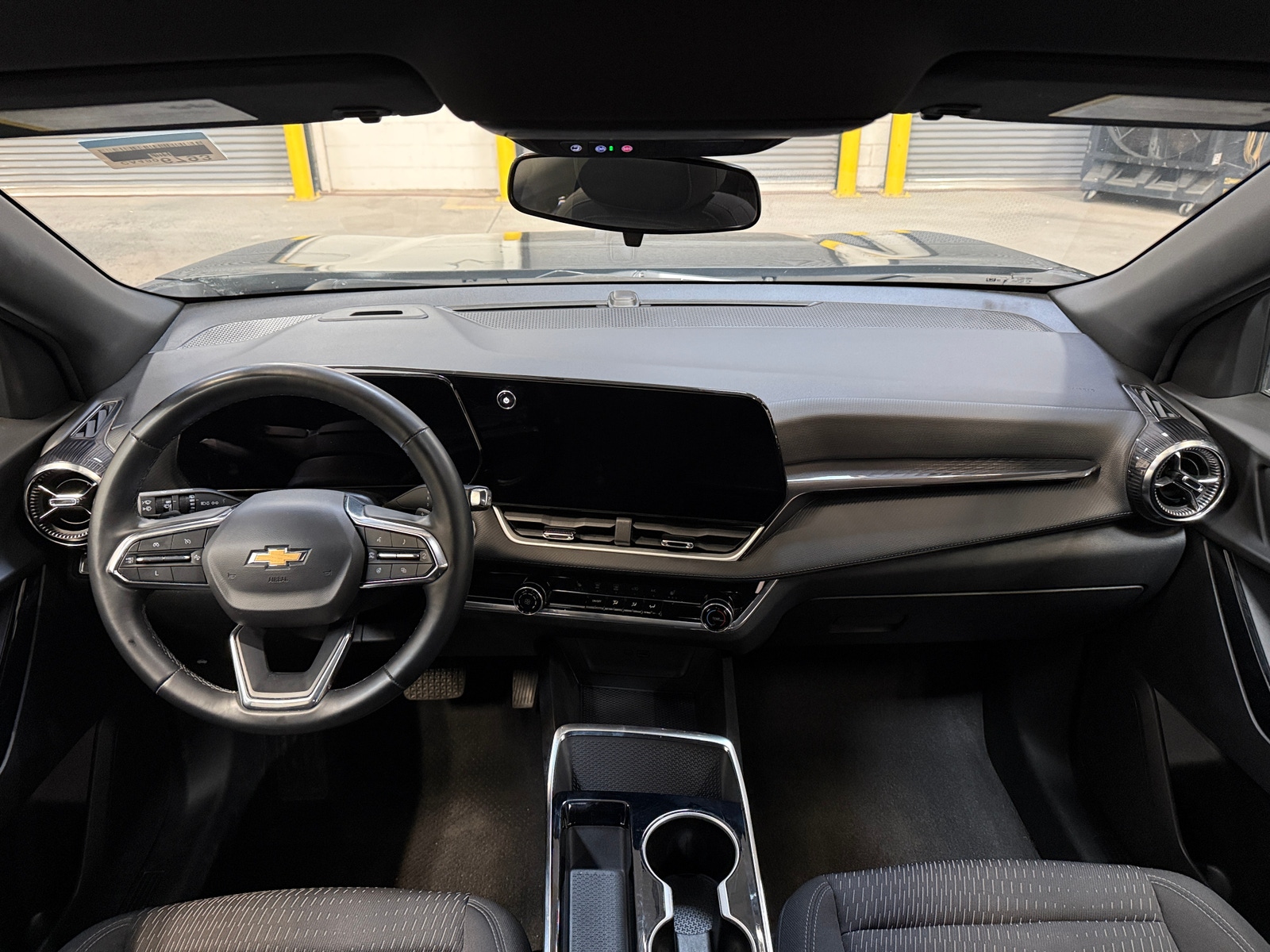 Thumbnail: 2025 Chevrolet Equinox - 3