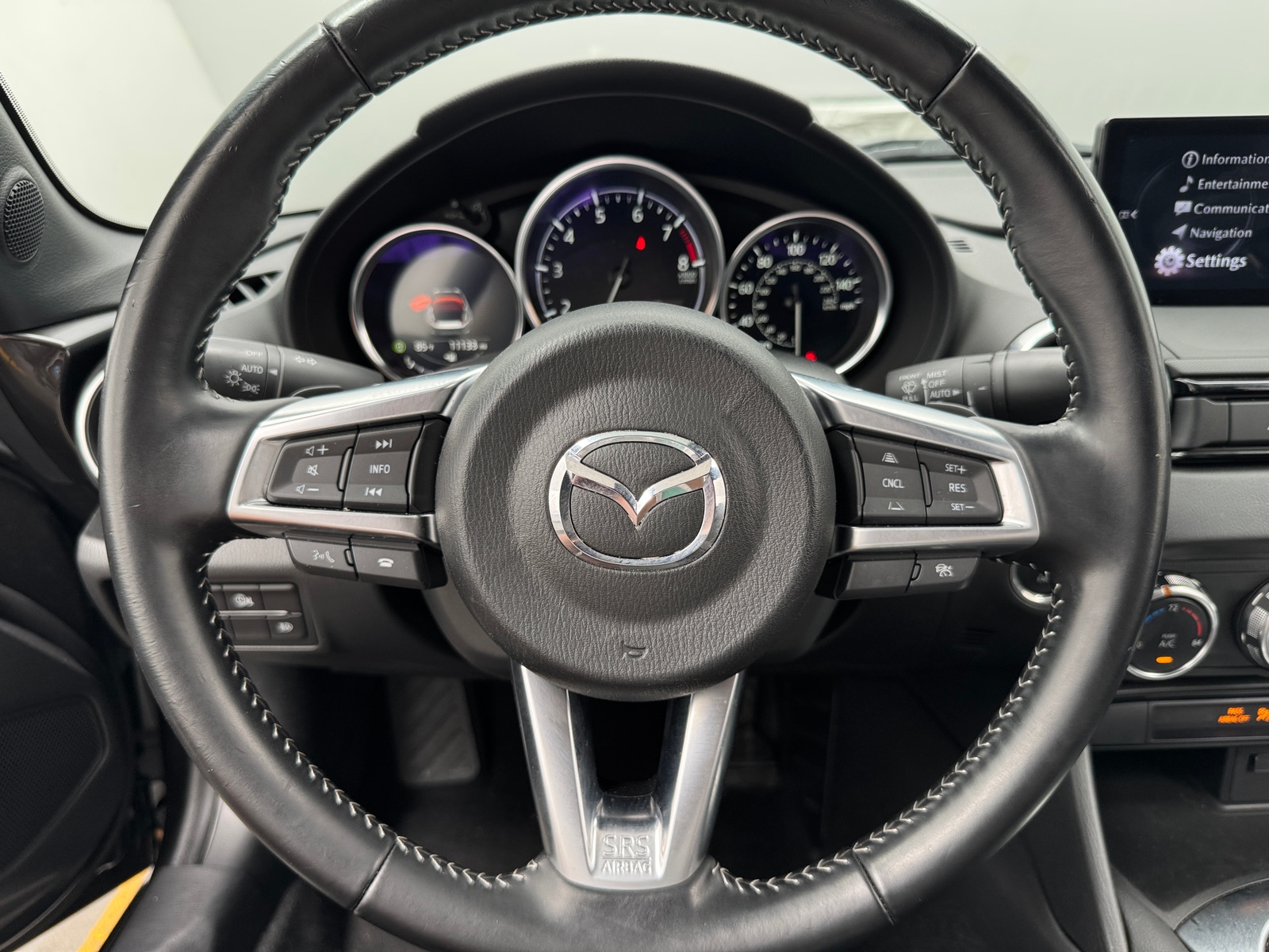 Thumbnail: 2024 Mazda MX-5 Miata - 4