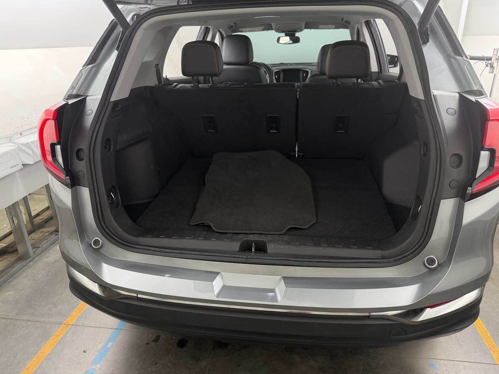 Thumbnail: 2023 GMC Terrain - 6