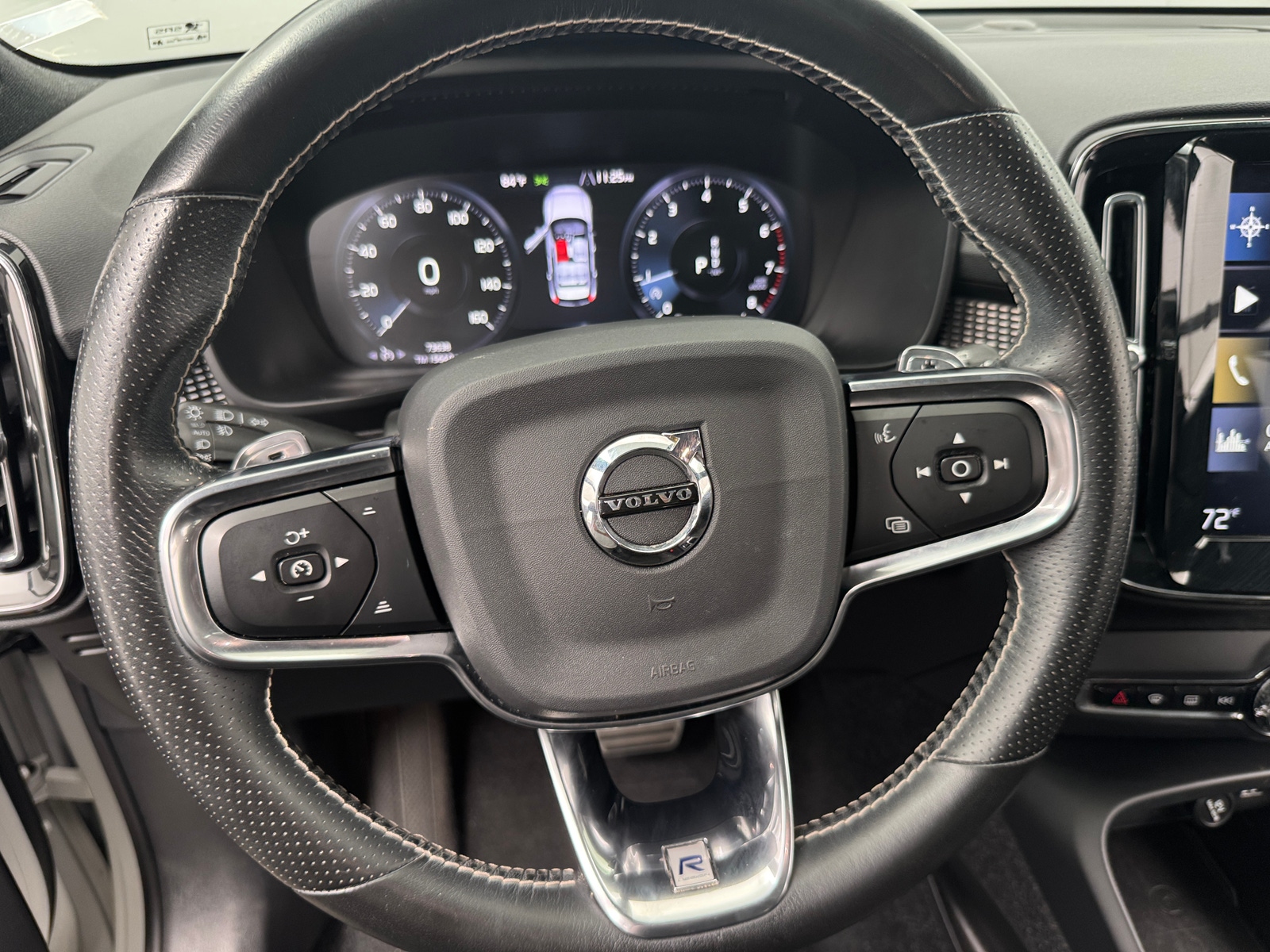 Thumbnail: 2020 Volvo XC40 - 4