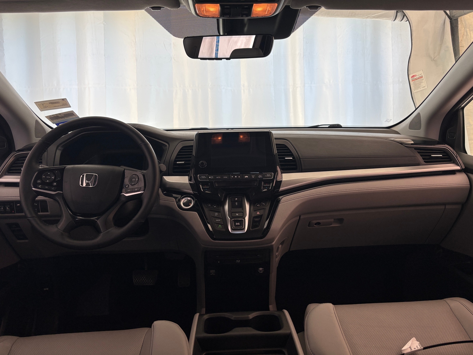 Thumbnail: 2018 Honda Odyssey - 2