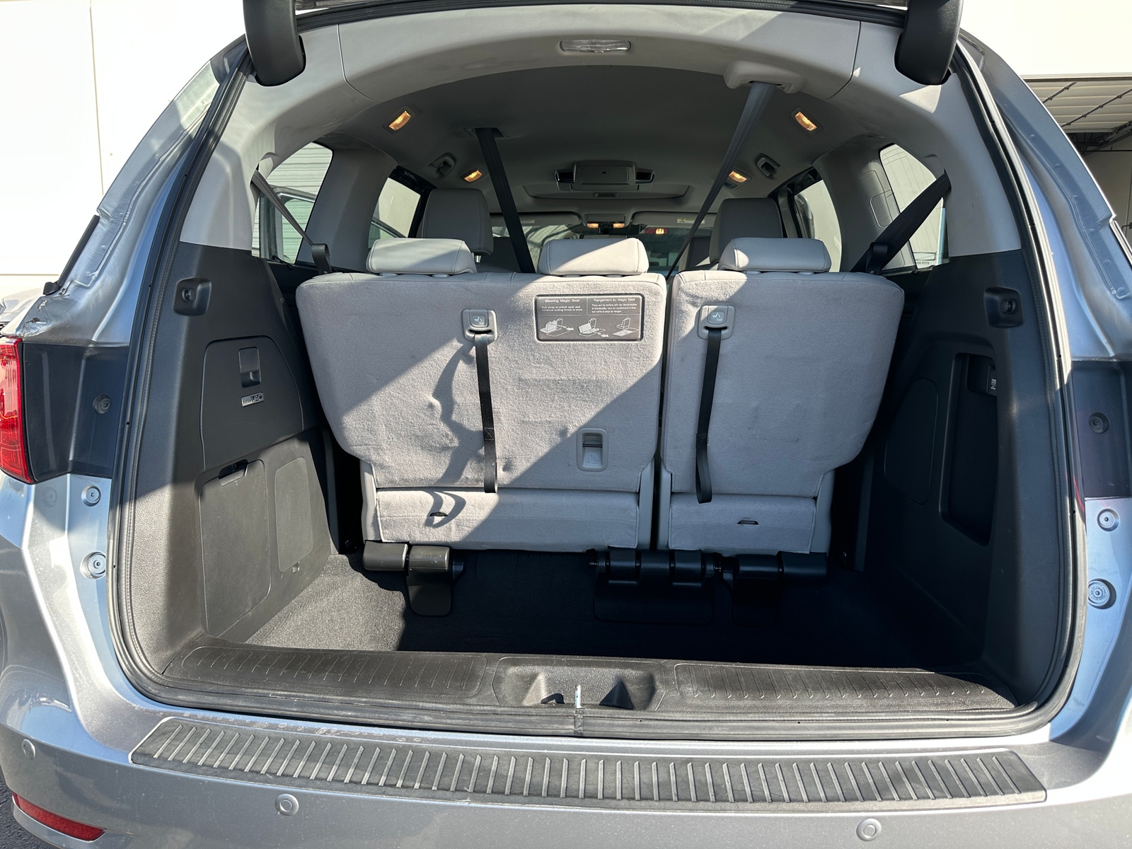 Thumbnail: 2018 Honda Odyssey - 6