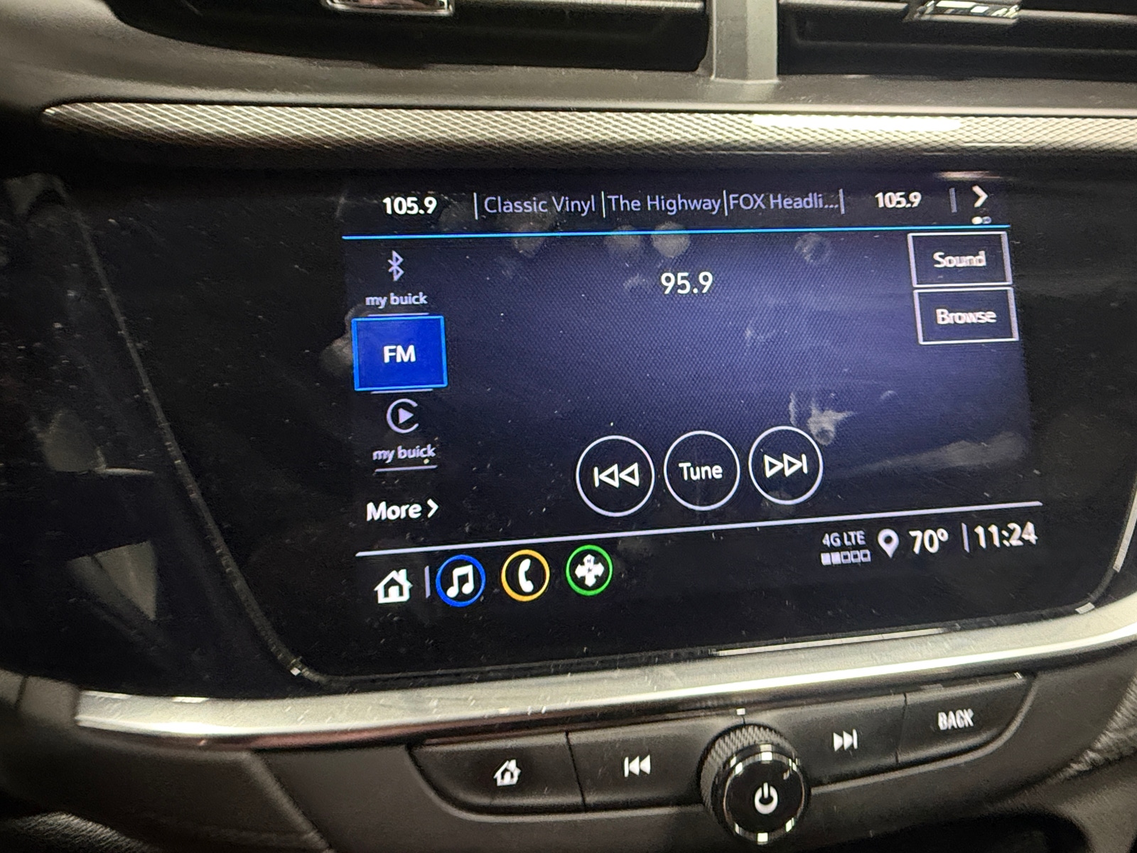 Thumbnail: 2023 Buick Encore GX - 3