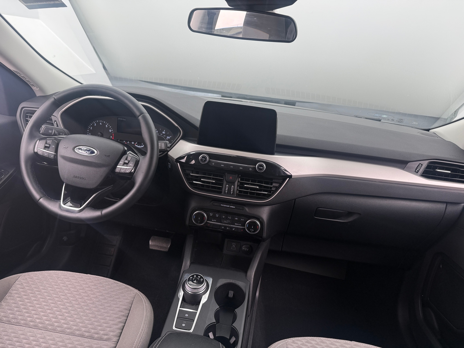 Thumbnail: 2022 Ford Escape - 3
