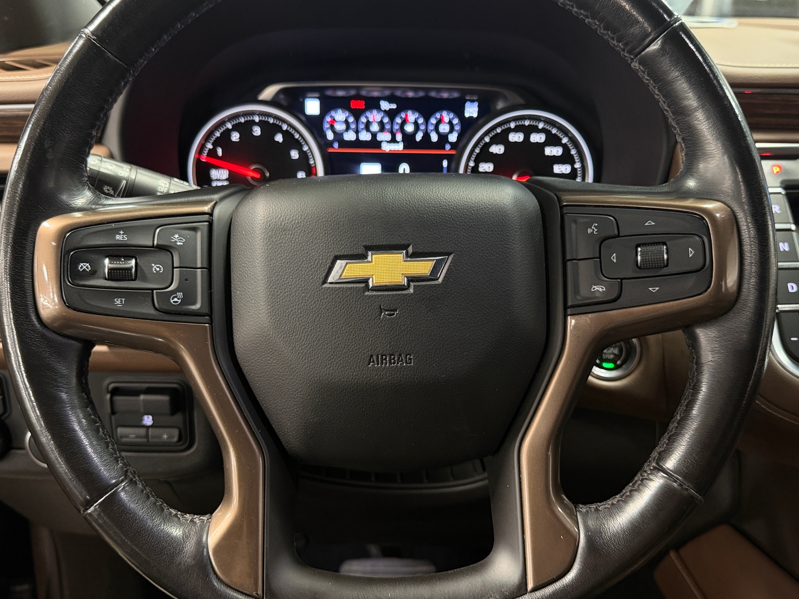 Thumbnail: 2021 Chevrolet Suburban - 4