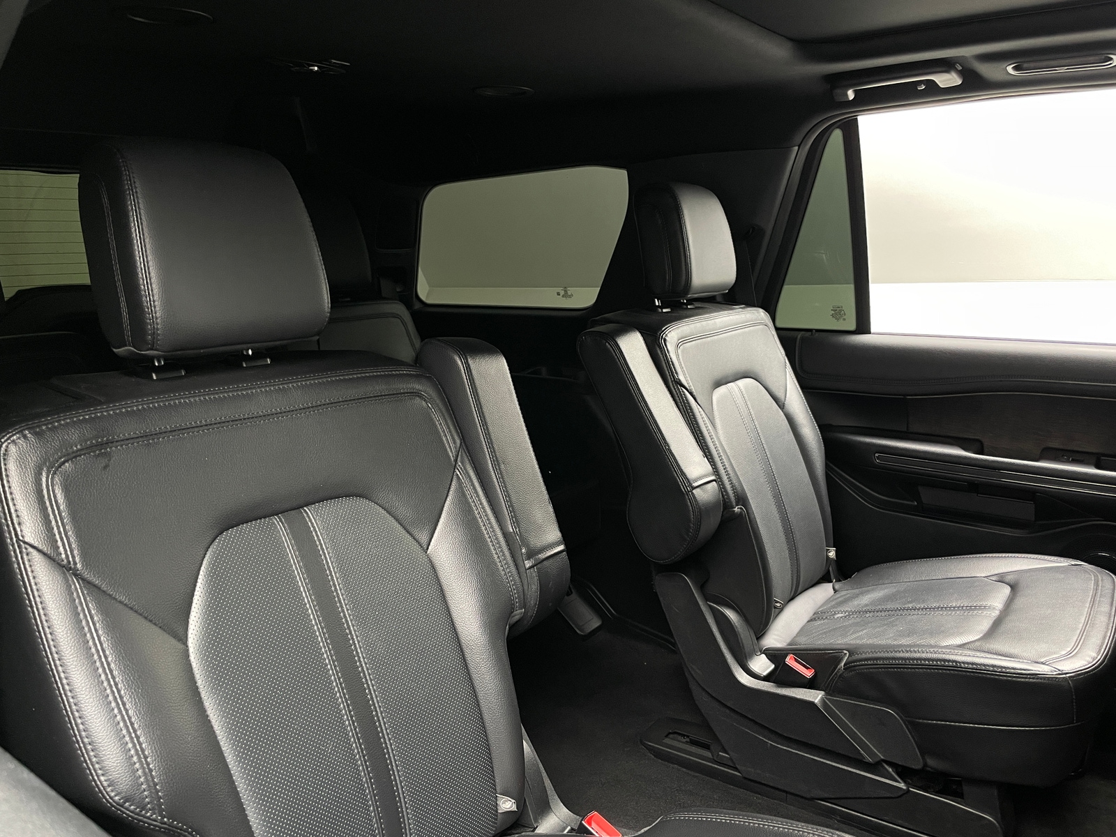 Thumbnail: 2021 Ford Expedition - 6