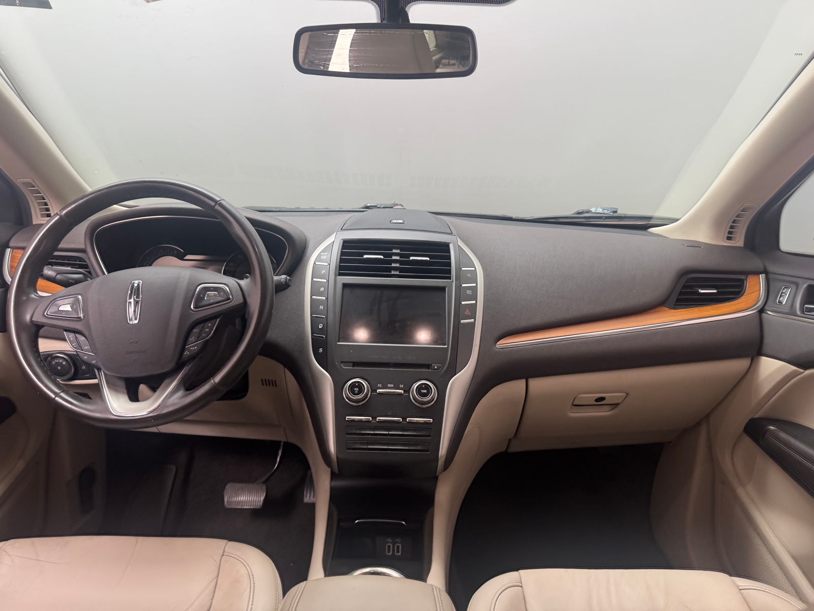 Thumbnail: 2017 Lincoln MKC - 2