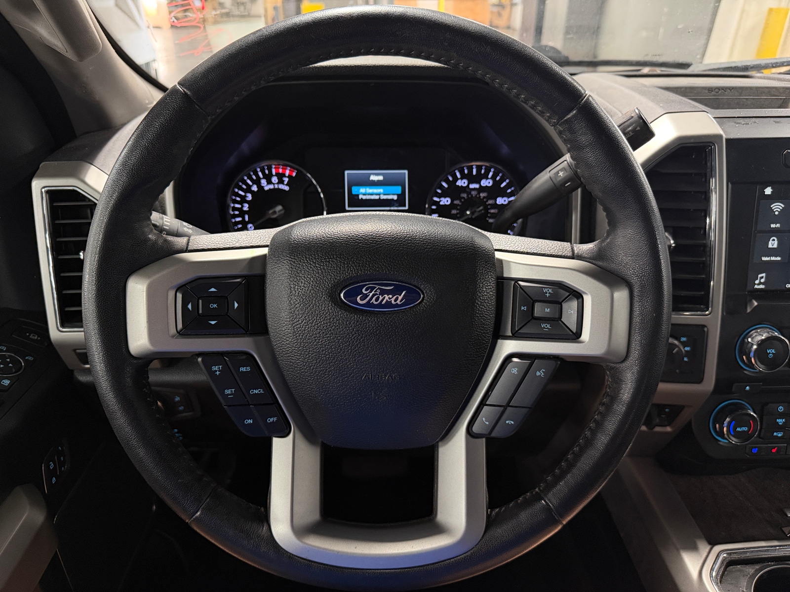 Thumbnail: 2018 Ford Econoline - 4