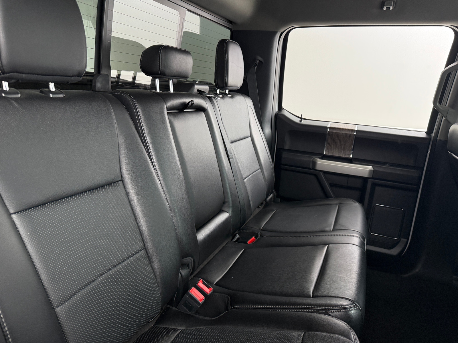 Thumbnail: 2019 Ford Econoline - 5