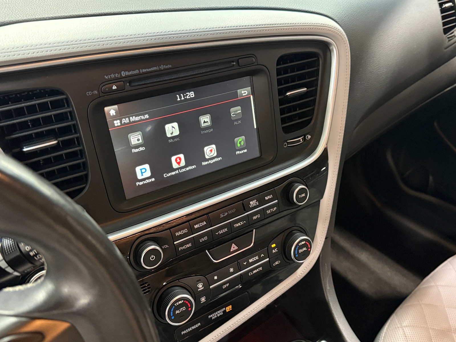 Thumbnail: 2015 Kia Optima - 3