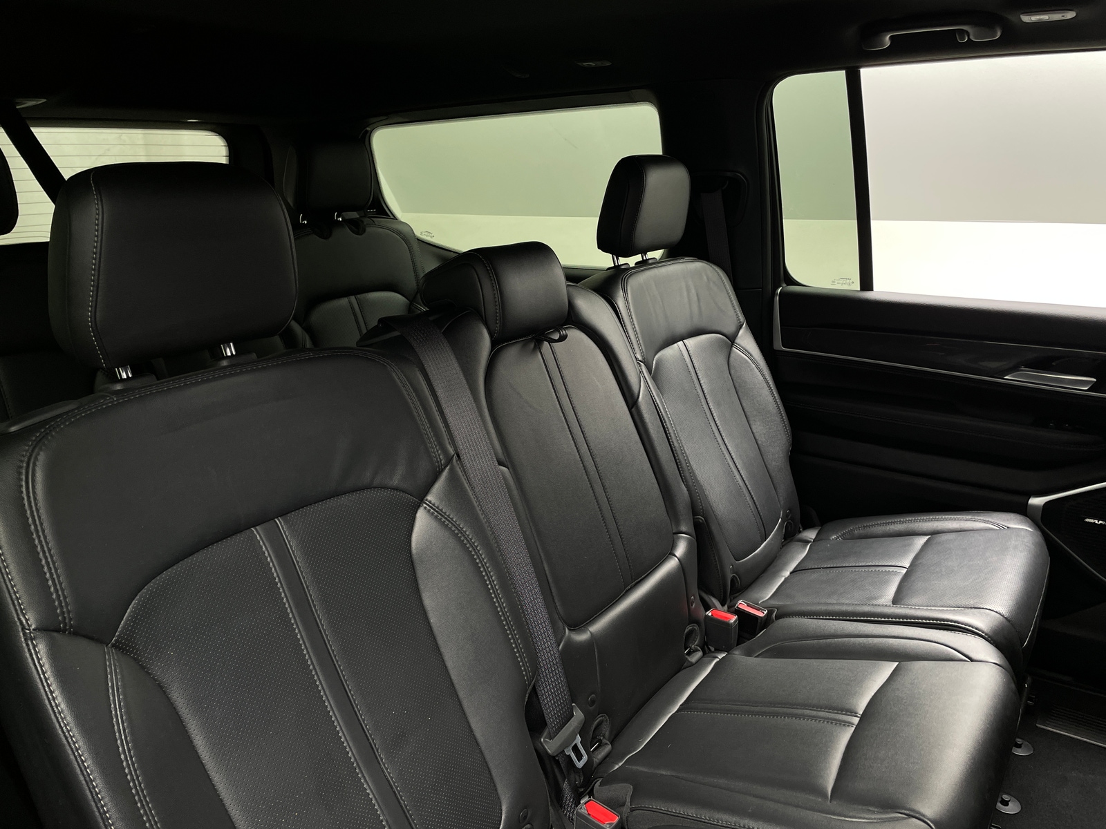 Thumbnail: 2023 Jeep Wagoneer - 5