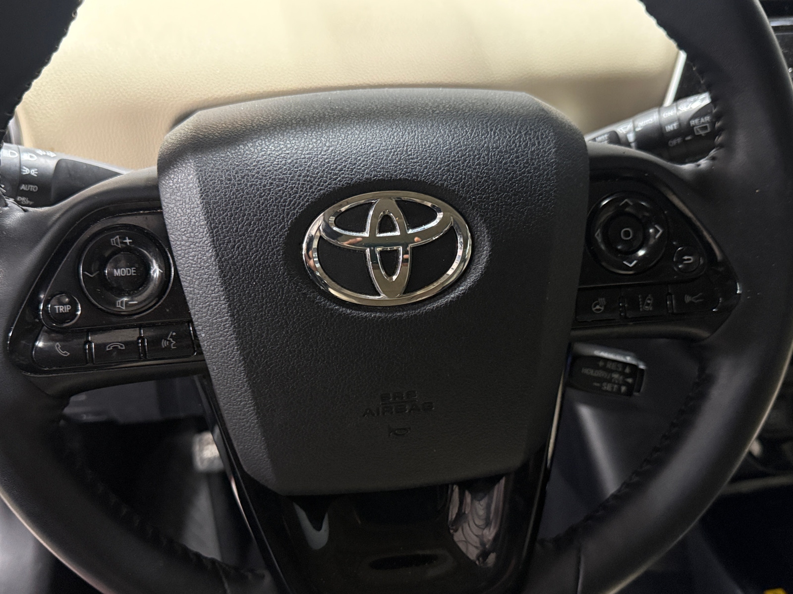 Thumbnail: 2020 Toyota Prius - 4