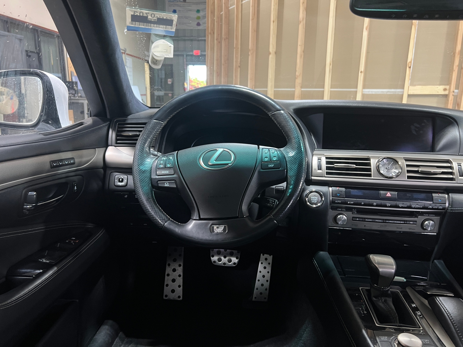 Thumbnail: 2013 Lexus LS - 4