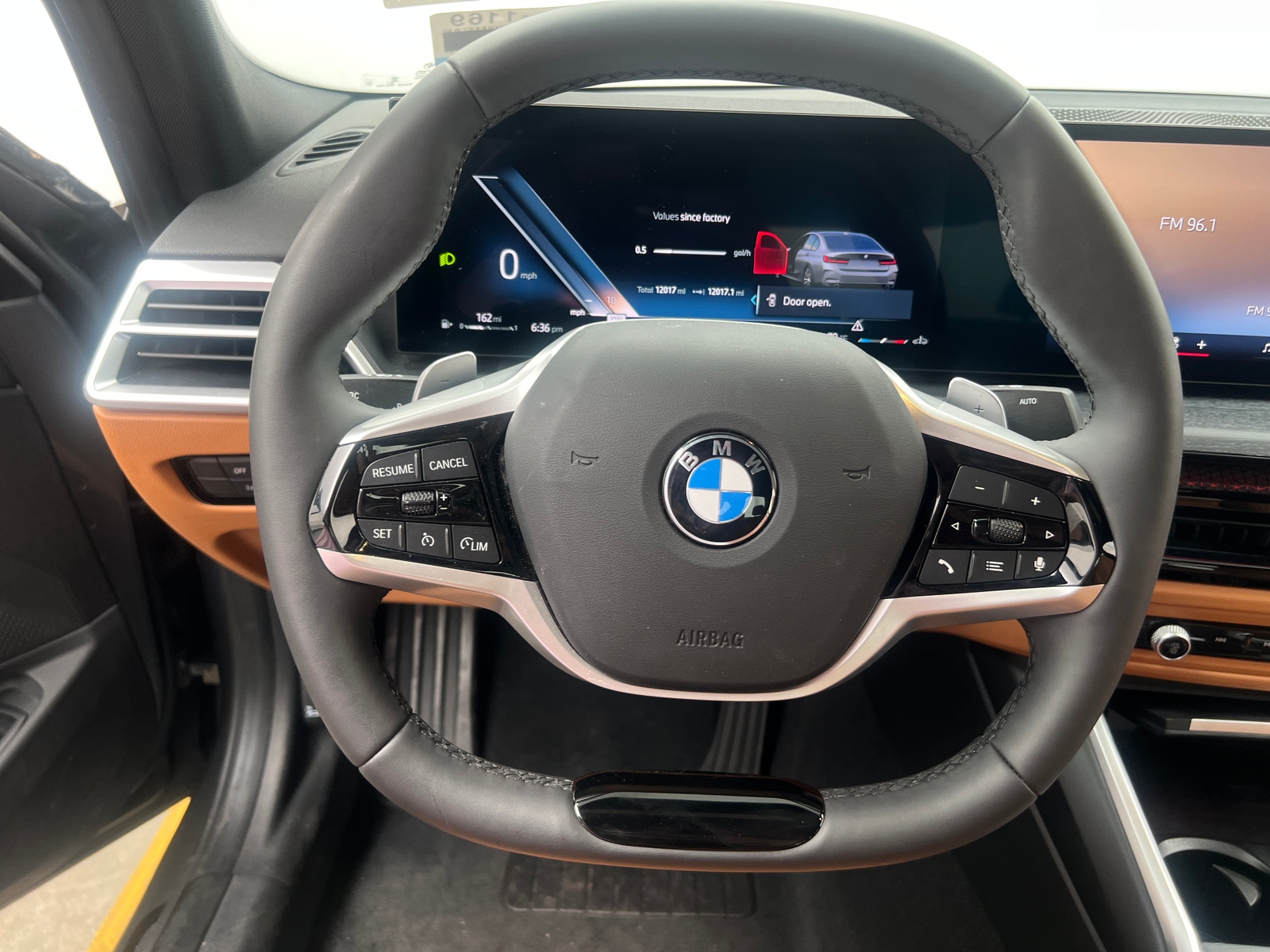 Thumbnail: 2026 BMW 3 Series - 4