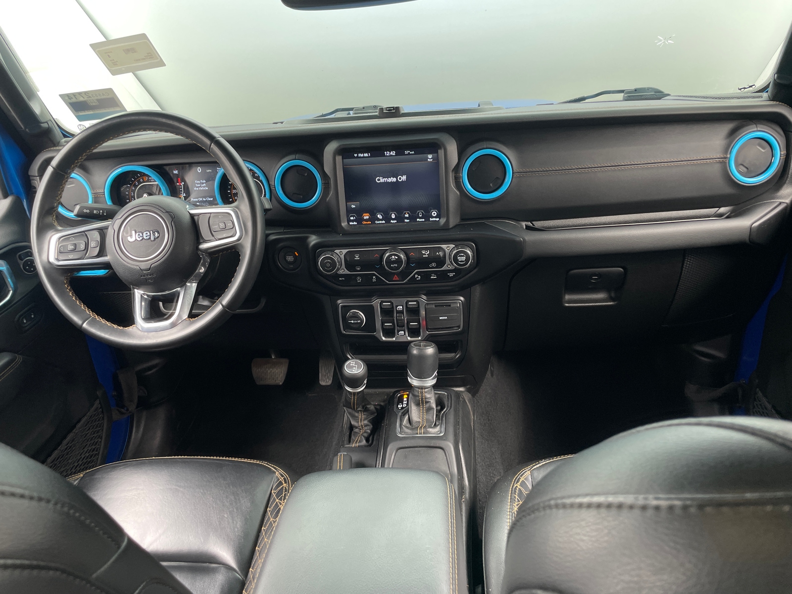 Thumbnail: 2022 Jeep Gladiator - 2